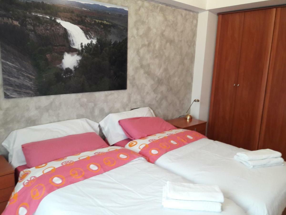 Cal Richi Apartment Tremp Ngoại thất bức ảnh